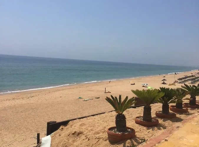 Luxury 3 Bedroom On Gated Complex * Quarteira