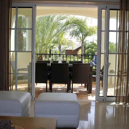 Palmyra D3 - Spacious On Gated Complex, Sol Algarve Apartament *