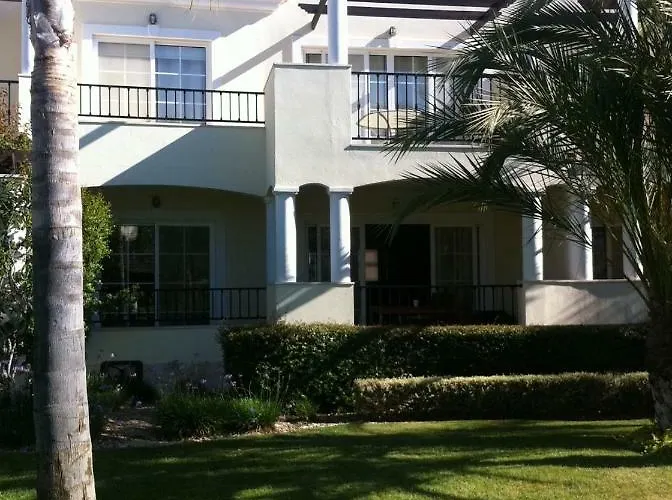 公寓 Luxury 3 Bedroom On Gated Complex *